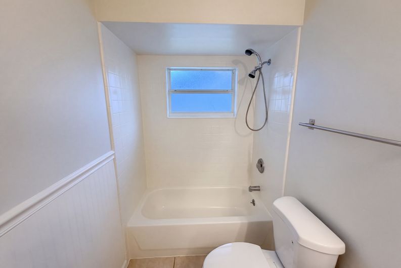 Photo 23 of 31 of 208 Robin Rd, Altamonte Springs, FL