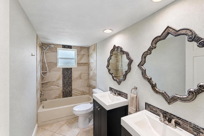 Photo 15 of 23 of 8402 Moulton Dr, Port Richey, FL