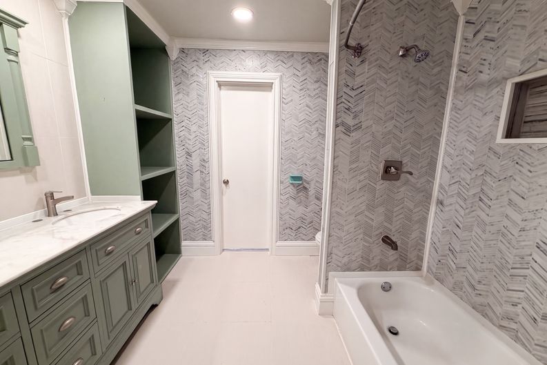 Photo 20 of 22 of 3423 Willow Crest Ln, Dallas, TX