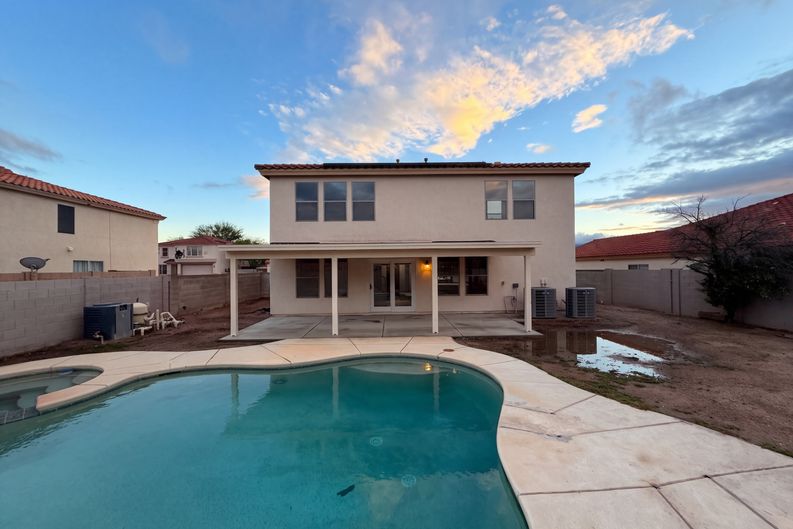 Photo 5 of 54 of 5578 W Shady Grove Dr, Tucson, AZ