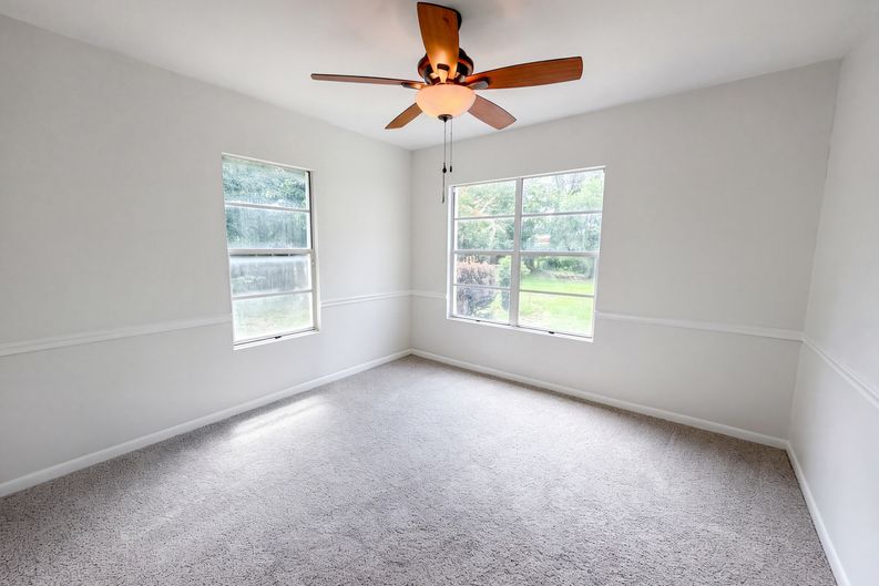 Photo 10 of 16 of 24825 George Rd, Land O Lakes, FL