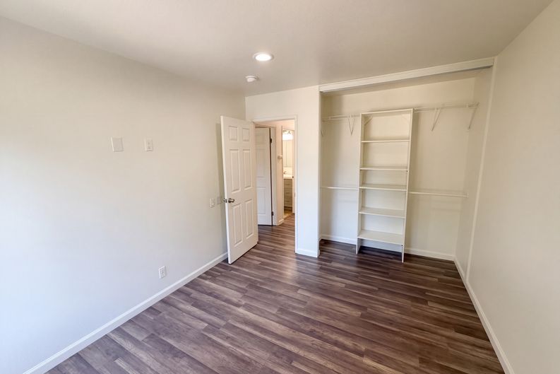 Photo 4 of 15 of 2767 Lone Bluff Way, San Jose, CA