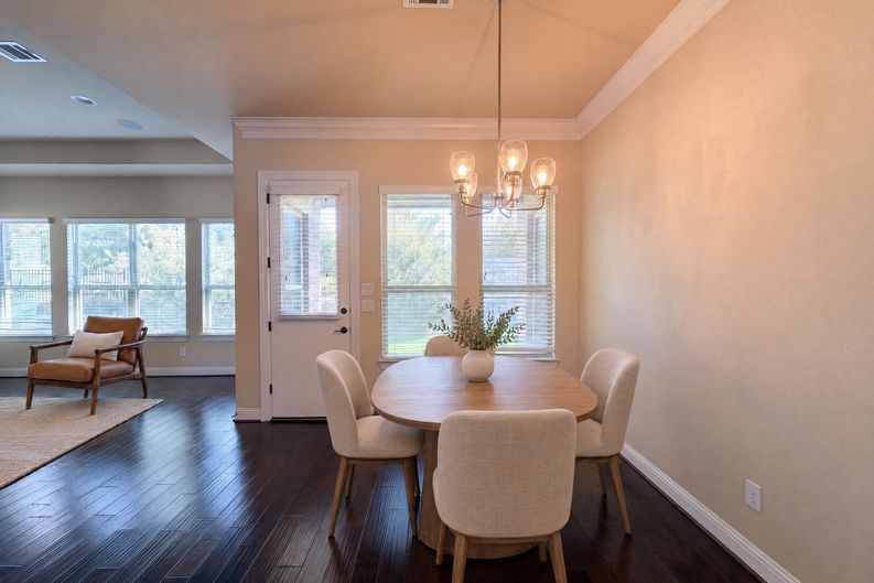 Photo 8 of 22 of 851 Yellowcress Dr, Prosper, TX