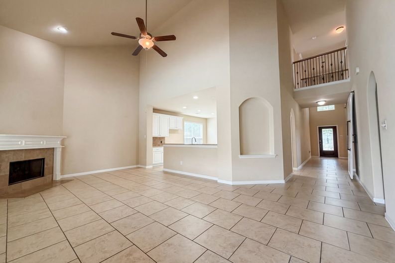 Photo 3 of 24 of 20192 Southwood Oaks Dr, Porter, TX