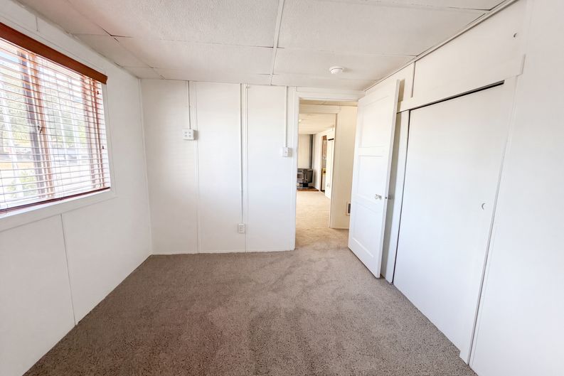Photo 9 of 21 of 1758 39th St, Los Alamos, NM