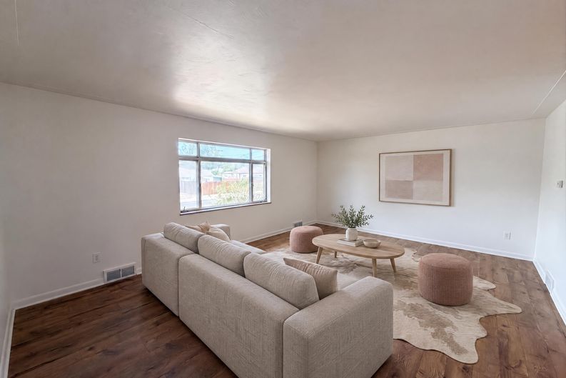 Photo 3 of 26 of 1302 E Egbert St, Brighton, CO