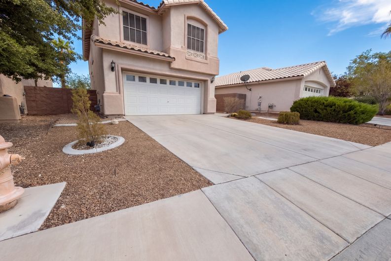 Photo 23 of 25 of 1008 Windhook St, Las Vegas, NV