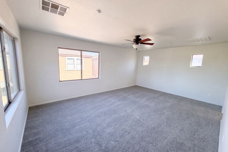 Photo 5 of 29 of 2856 E Megan St, Gilbert, AZ