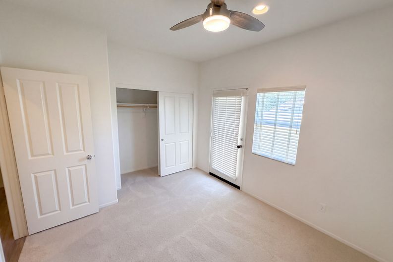 Photo 14 of 23 of 11382 Brewer Dr, Beaumont, CA