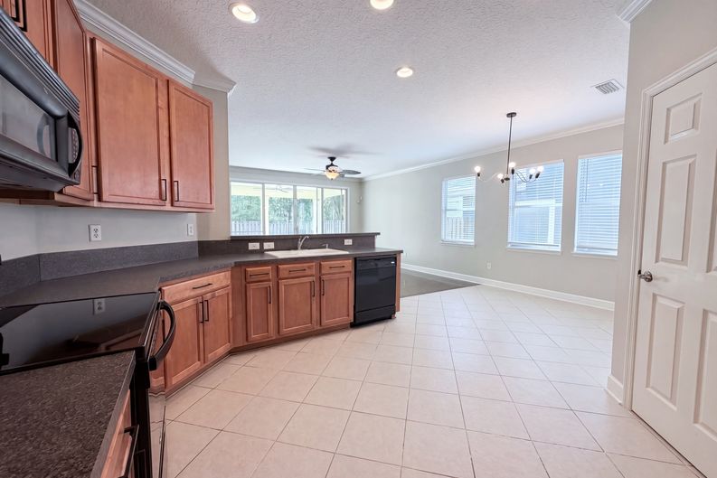 Photo 9 of 23 of 3367 Turkey Creek Dr, Green Cove Springs, FL