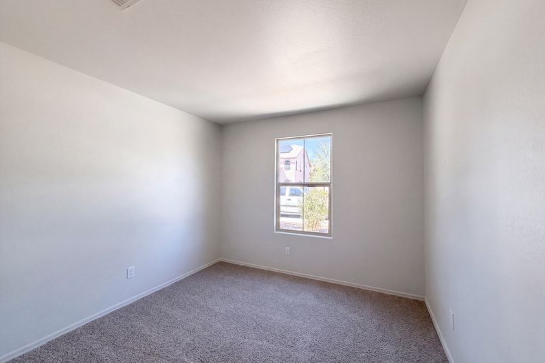 Photo 13 of 30 of 25797 W Siesta Way, Buckeye, AZ