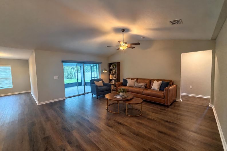 Photo 3 of 27 of 5315 SE 91st St, Ocala, FL