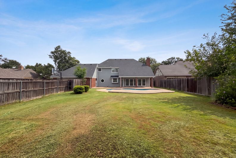 Photo 5 of 26 of 2717 Wickersham Dr, Temple, TX