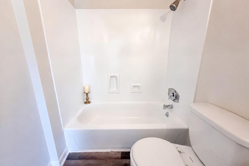 Photo 15 of 24 of 7023 Shindler Dr, Jacksonville, FL