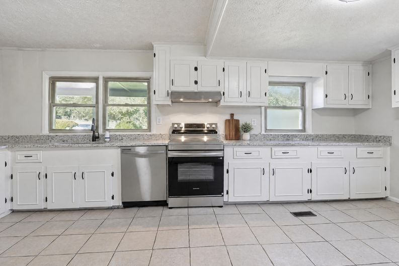 Photo 9 of 56 of 6090 Smokey Rd, Athens, GA