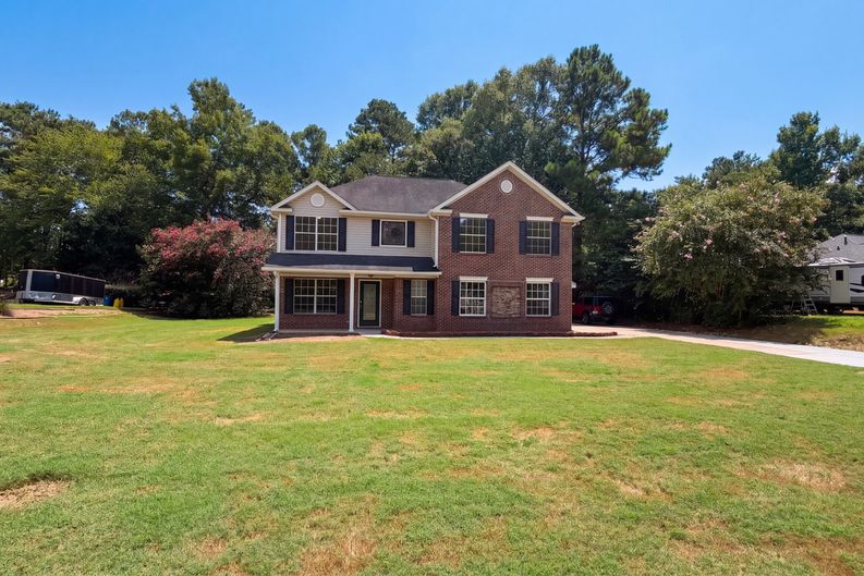 Photo 23 of 31 of 115 Emerald Ln, Hampton, GA