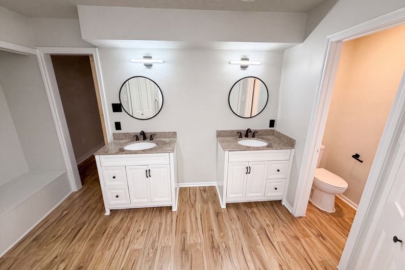Photo 13 of 26 of 14923 Aspen Hills Dr, Houston, TX