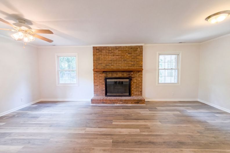 Photo 3 of 22 of 115 Redcoat Dr, Fort Mill, SC