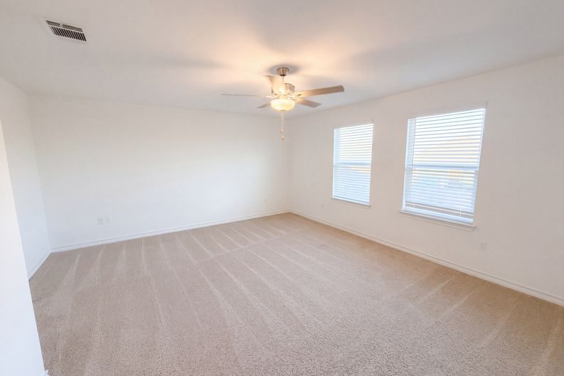 Photo 15 of 24 of 17325 Casanova Ave, Pflugerville, TX