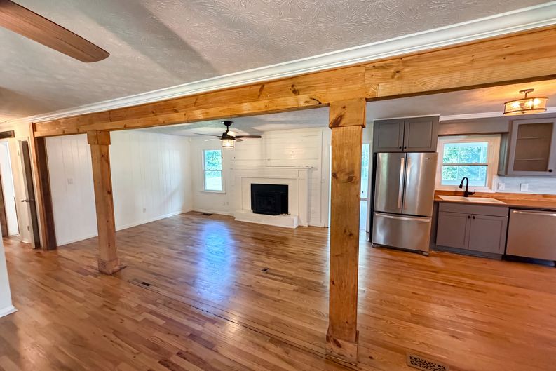 Photo 6 of 18 of 5795 Stewart Mill Rd, Douglasville, GA