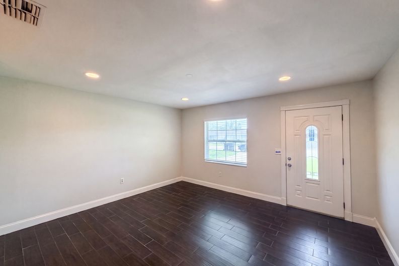 Photo 15 of 19 of 4147 Willow South Dr, Mulberry, FL