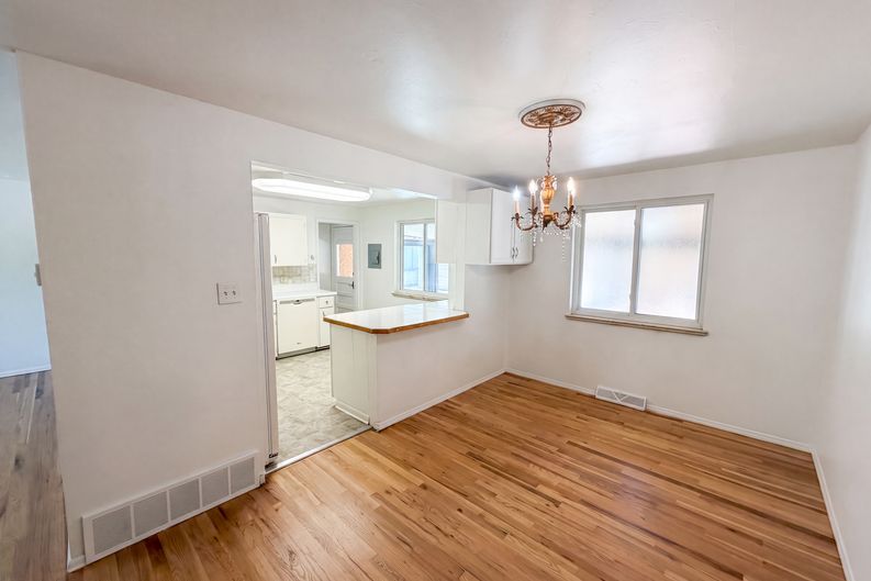 Photo 9 of 28 of 5667 Johnson St, Arvada, CO