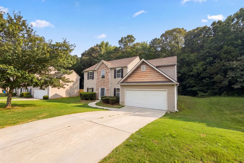 Photo 25 of 29 of 6257 Polar Fox Ct, Riverdale, GA