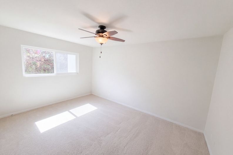 Photo 10 of 20 of 3924 Grandon Ave, San Marcos, CA