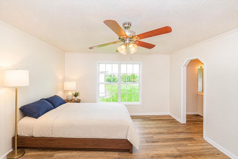 Photo 11 of 21 of 2919 Glebe Rd, Henderson, NC