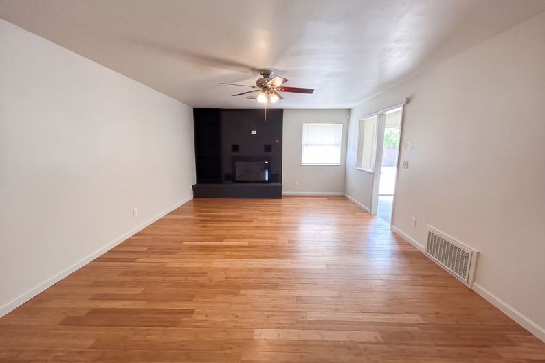 Photo 8 of 20 of 3206 Lansbrook Ct, Duncan, OK
