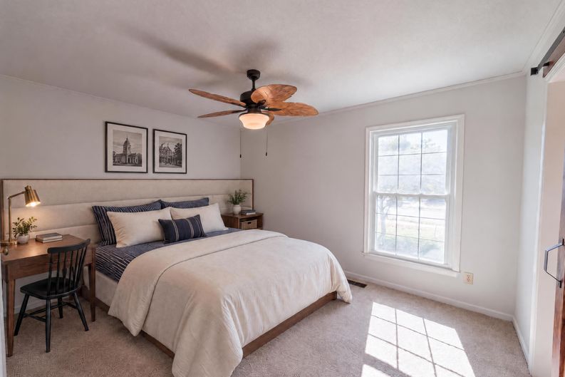 Photo 8 of 16 of 3311 Woodmere Ct, Hope Mills, NC