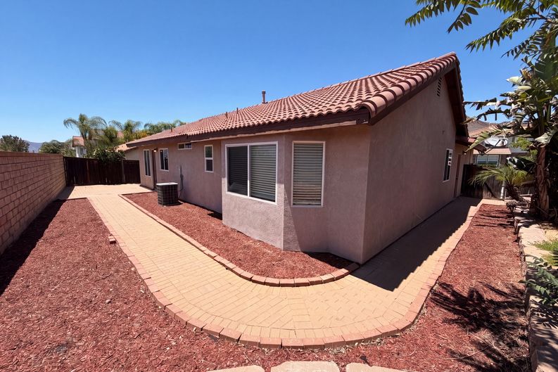 Photo 19 of 20 of 22125 Country Hills Dr, Wildomar, CA