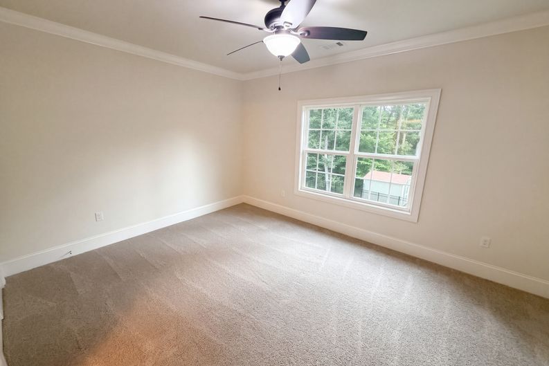 Photo 17 of 27 of 7510 Sunridge Ln, Douglasville, GA