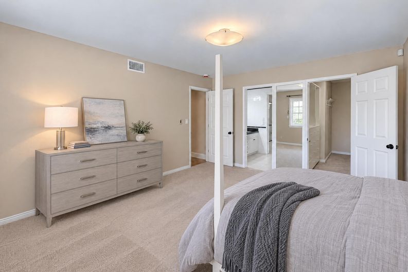 Photo 12 of 25 of 1042 Whispering Oaks Dr, Arcadia, CA