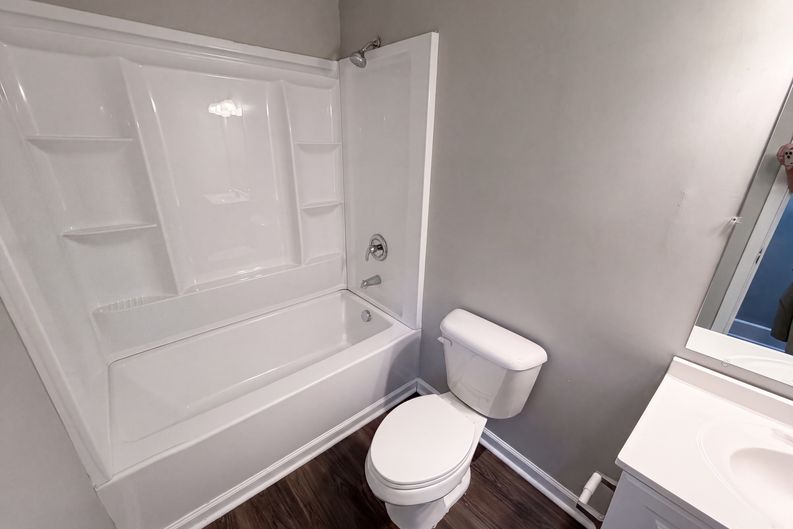 Photo 13 of 19 of 528 Kentbrook Dr, Charlotte, NC