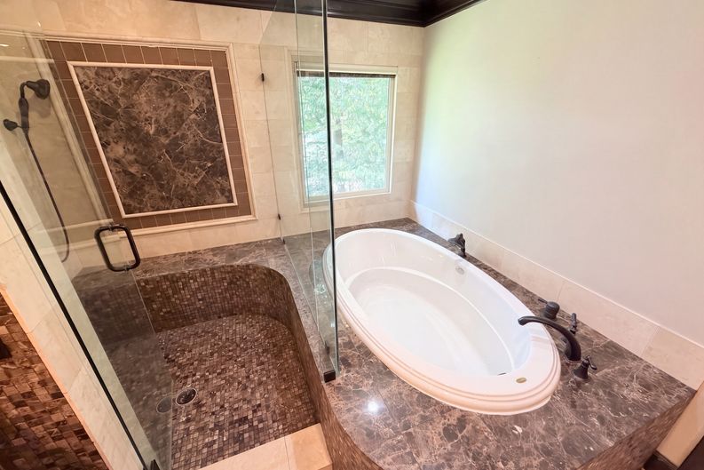 Photo 30 of 44 of 5344 Forest Springs Dr, Atlanta, GA