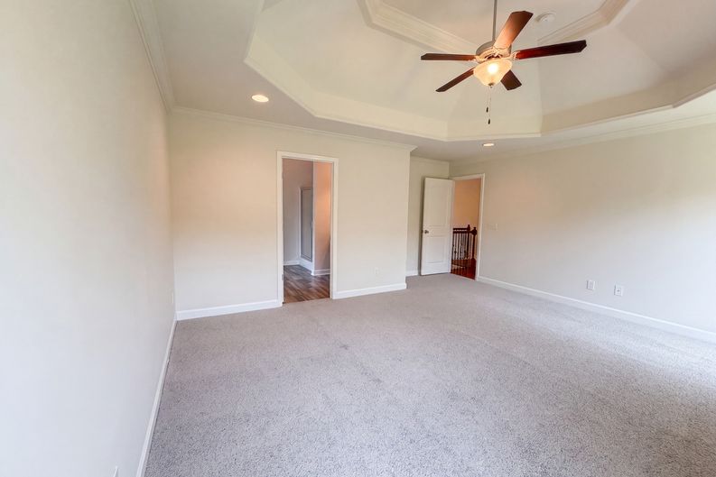 Photo 8 of 24 of 1032 Rudder Dr, Spring Hill, TN