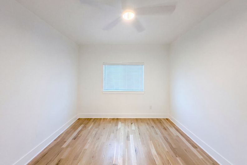 Photo 9 of 26 of 3600 Asaro Pl, Plano, TX