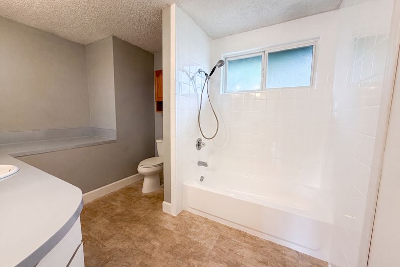 Photo 15 of 22 of 11530 SW Tigard Dr, Portland, OR