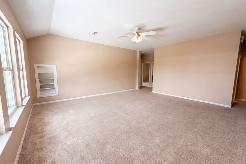 Photo 8 of 29 of 16507 Cypress Brook Ct, Cypress, TX