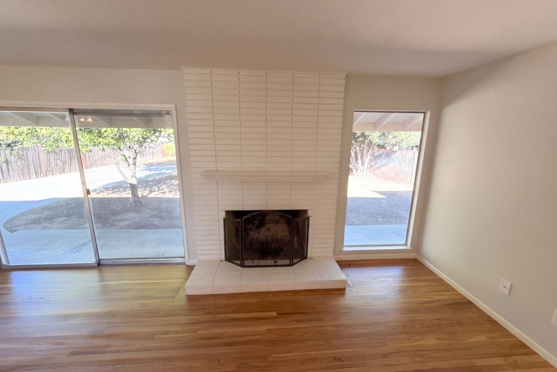 Photo 8 of 26 of 6623 Eva Pl, Riverside, CA