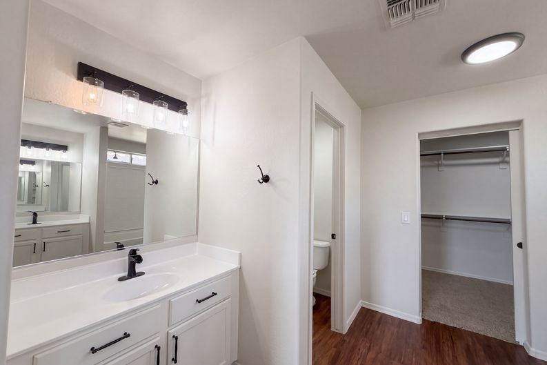 Photo 55 of 68 of 5416 W Albeniz Pl, Phoenix, AZ