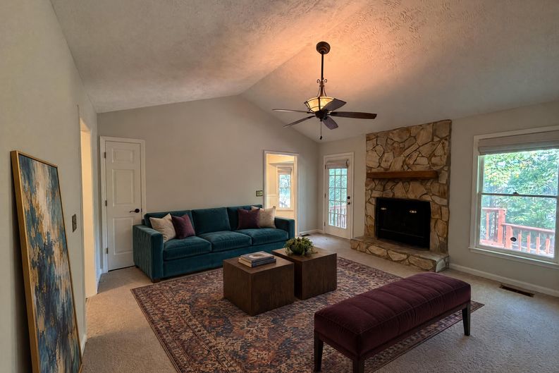 Photo 3 of 16 of 1290 Arailia Dr, Fayetteville, NC