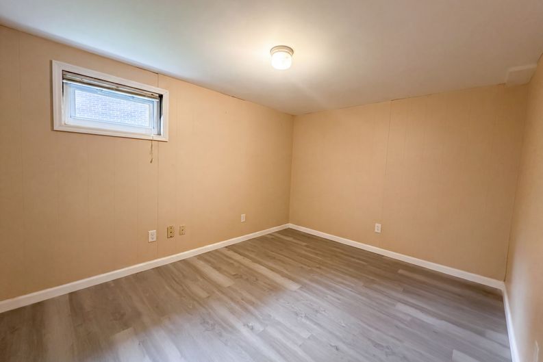 Photo 11 of 25 of 207 Renaldo Dr, Chesterfield, MO