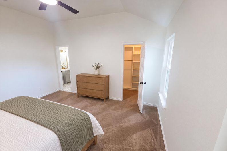 Photo 4 of 16 of 3803 Split Oak Dr, Killeen, TX
