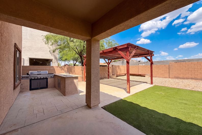 Photo 28 of 31 of 5641 S 10th Dr, Phoenix, AZ