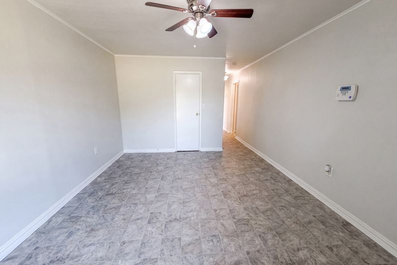 Photo 3 of 16 of 4268 Texas College Dr, Dallas, TX