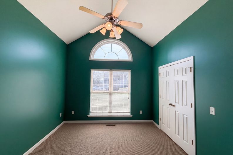 Photo 16 of 26 of 6937 Bucksland Dr, Ooltewah, TN