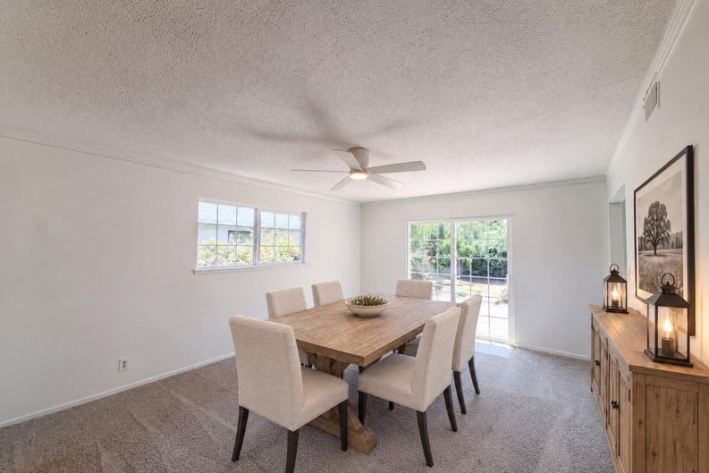 Photo 10 of 41 of 7007 Ursa Pkwy, Sacramento, CA