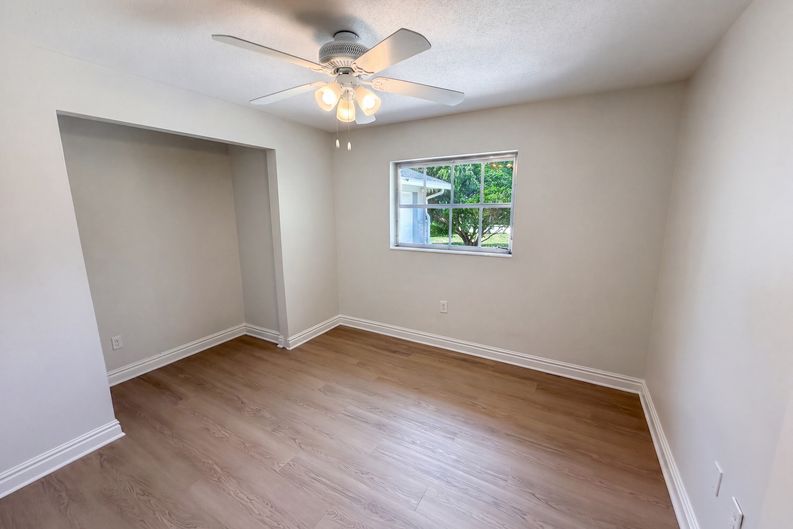 Photo 18 of 30 of 2617 S Fairway Dr, Melbourne, FL